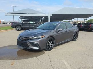 Used 2024 Toyota Camry SE w/ Convenience Package FWD video 2