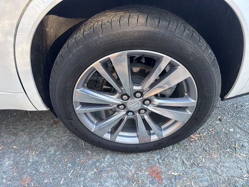 Used 2023 Cadillac XT6 Premium Luxury image 33