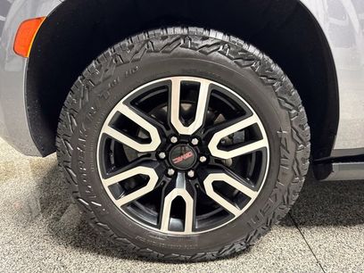 Used 2021 GMC Yukon AT4 w/ Technology Package
