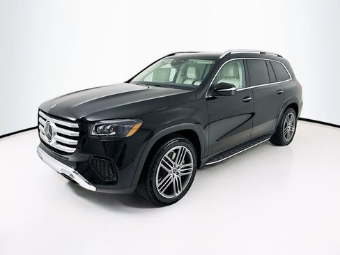 New 2026 Mercedes-Benz GLS 450 4MATIC image 3