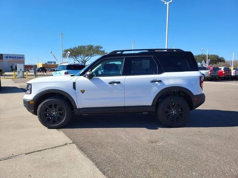 New 2026 Ford Bronco Sport Badlands w/ Badlands Tech Package AWD/4WD image 2