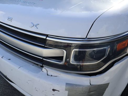 Used 2017 Ford Flex Limited FWD image 3