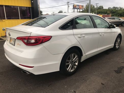 Used 2017 Hyundai Sonata SE FWD image 9