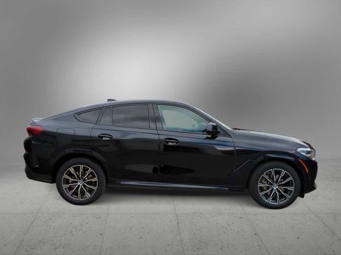 Certified 2023 BMW X6 xDrive40i w/ M Sport Package image 9