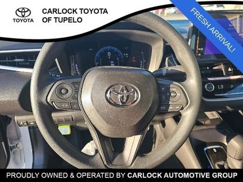 Used 2026 Toyota Corolla LE image 7