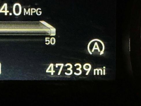 Used 2023 Hyundai Santa Fe SEL image 31