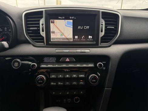 Used 2019 Kia Sportage EX w/ EX Technology Package FWD image 17