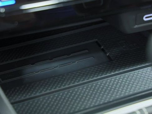 New 2025 Volkswagen Jetta SE image 23