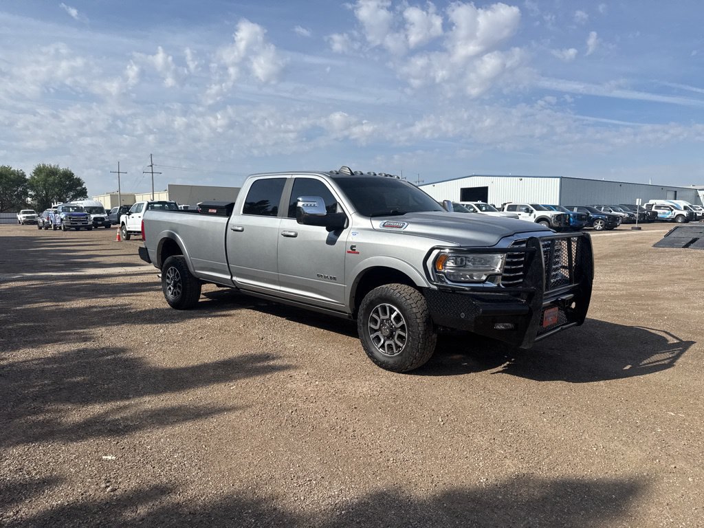 Used 2023 RAM 2500 Limited AWD/4WD image 9