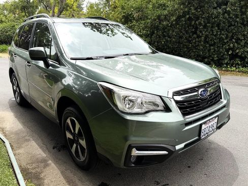 Used 2018 Subaru Forester 2.5i Premium AWD/4WD image 8