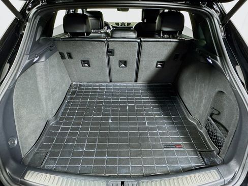 Used 2024 Porsche Macan image 27