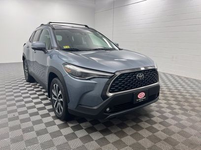 Used 2022 Toyota Corolla Cross XLE w/ Convenience Package