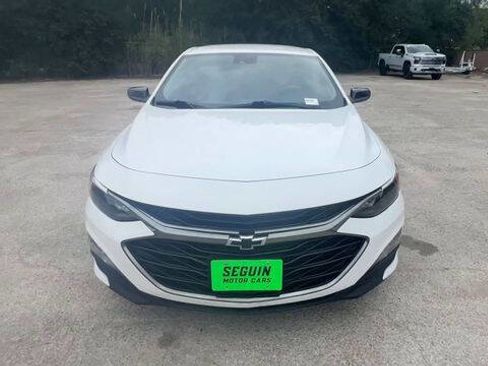 Used 2022 Chevrolet Malibu LT w/ Redline Edition image 3