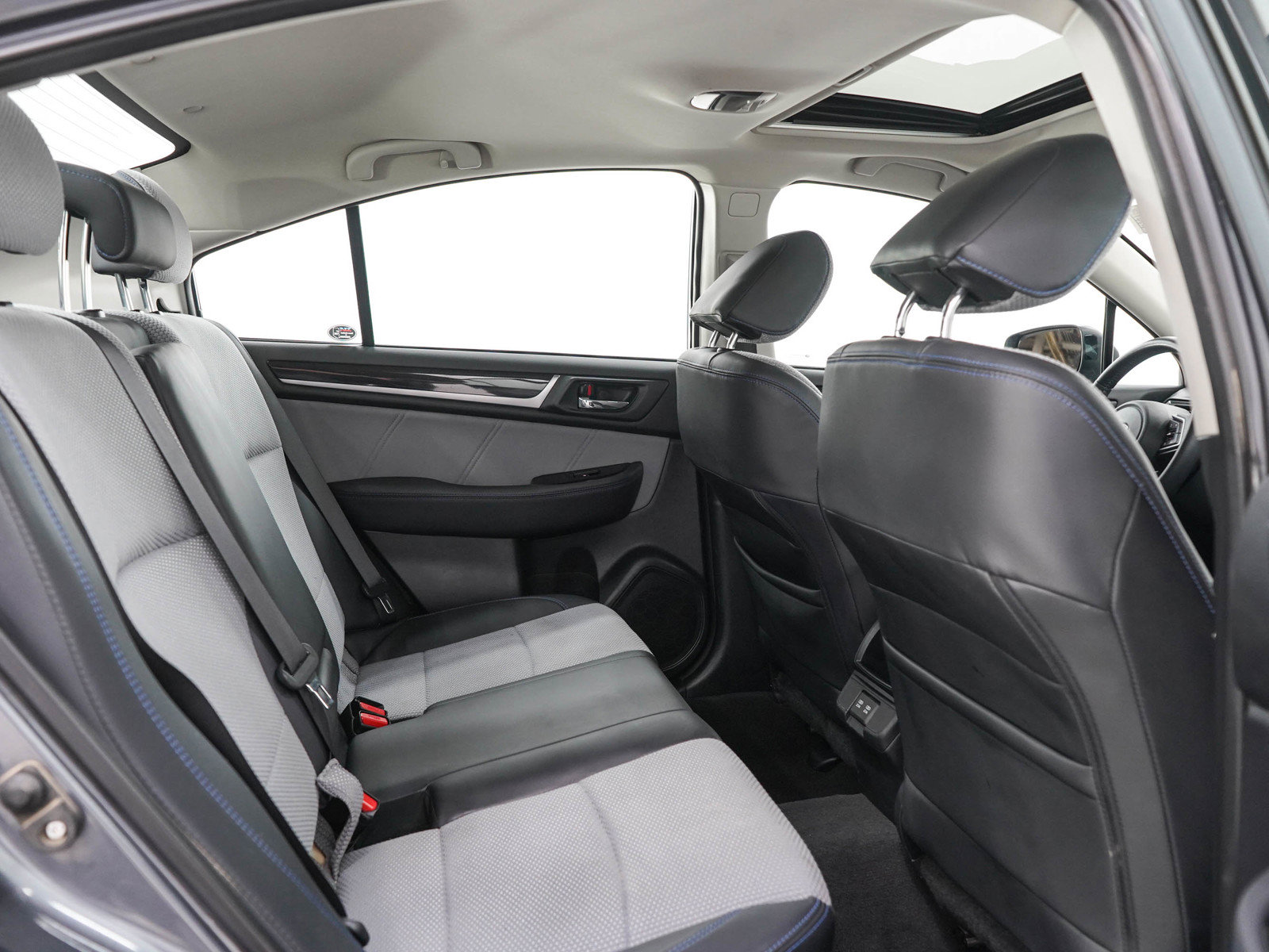 Used 2019 Subaru Legacy 2.5i Sport AWD/4WD image 12