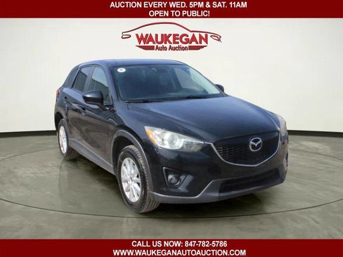 Used 2014 MAZDA CX-5 Touring w/ Touring Technology Package image 2