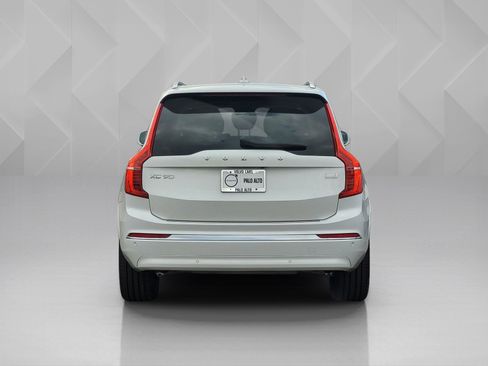Certified 2023 Volvo XC90 T8 Plus w/ Protection Package Premier image 5