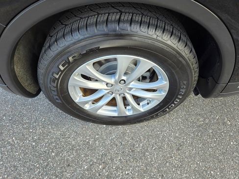 Used 2017 INFINITI QX70 2WD image 12