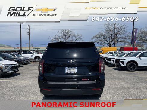 Used 2024 Chevrolet Suburban RST w/ Luxury Package AWD/4WD image 8