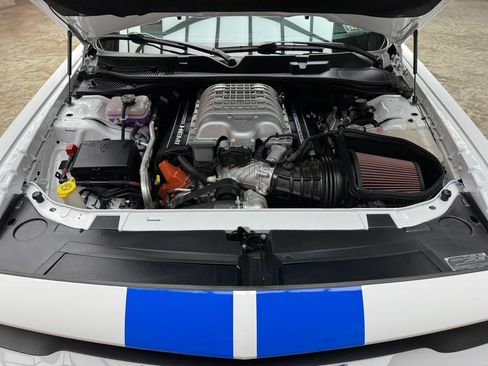 Used 2023 Dodge Challenger SRT Hellcat w/ Driver Convenience Group RWD image 28