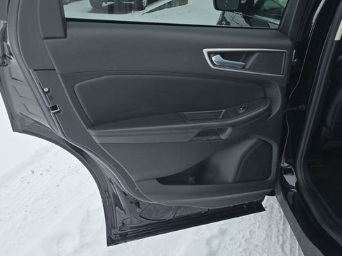Used 2022 Ford Edge SEL w/ Convenience Package image 25