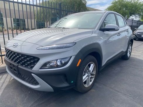 Used 2023 Hyundai Kona SE FWD image 1