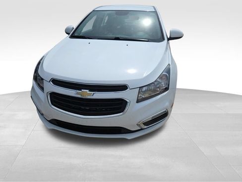 Used 2016 Chevrolet Cruze LT FWD image 5