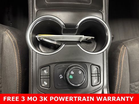 Used 2019 GMC Terrain SLE w/ Driver Convenience Package image 17