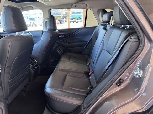 Used 2024 Subaru Outback Limited XT AWD/4WD image 9
