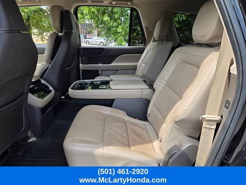 Used 2022 Lincoln Navigator L Reserve AWD/4WD image 12
