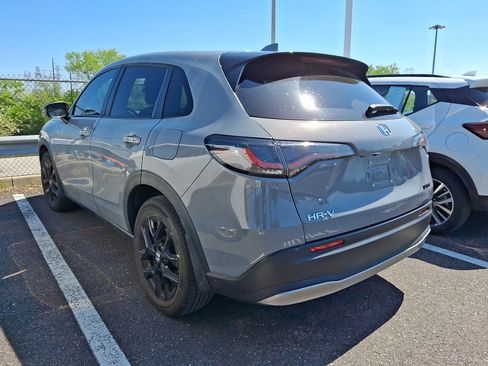 Used 2024 Honda HR-V Sport image 3