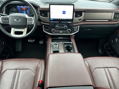 Used 2024 Ford Expedition Max Limited image 15