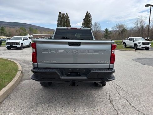 New 2026 Chevrolet Silverado 2500 Custom w/ Custom Value Package AWD/4WD image 4
