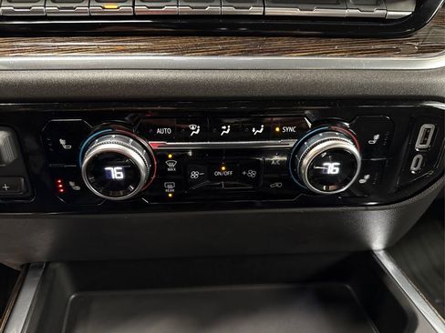 Used 2023 GMC Sierra 1500 Elevation w/ Preferred Package image 28