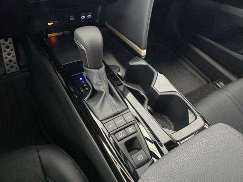 New 2026 Toyota Camry XSE AWD/4WD image 32
