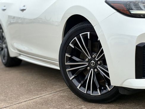 Used 2021 Nissan Maxima 3.5 SV w/ Floor Mat Group image 11