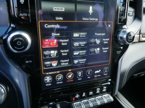 Used 2020 RAM 1500 Limited AWD/4WD image 30