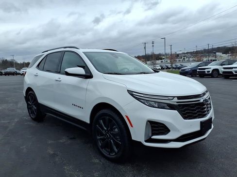 Used 2023 Chevrolet Equinox RS AWD/4WD image 7