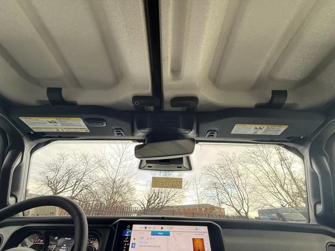 New 2026 Jeep Gladiator Sport image 26