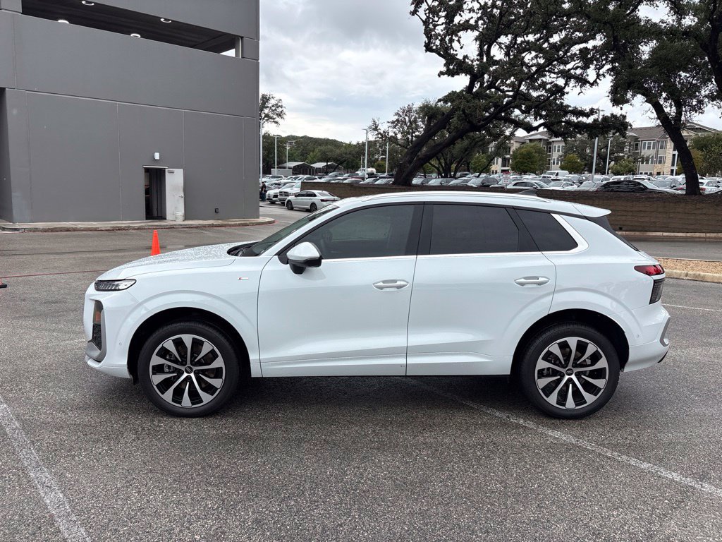 Used 2026 Audi Q3 quattro 2.0T AWD/4WD image 9