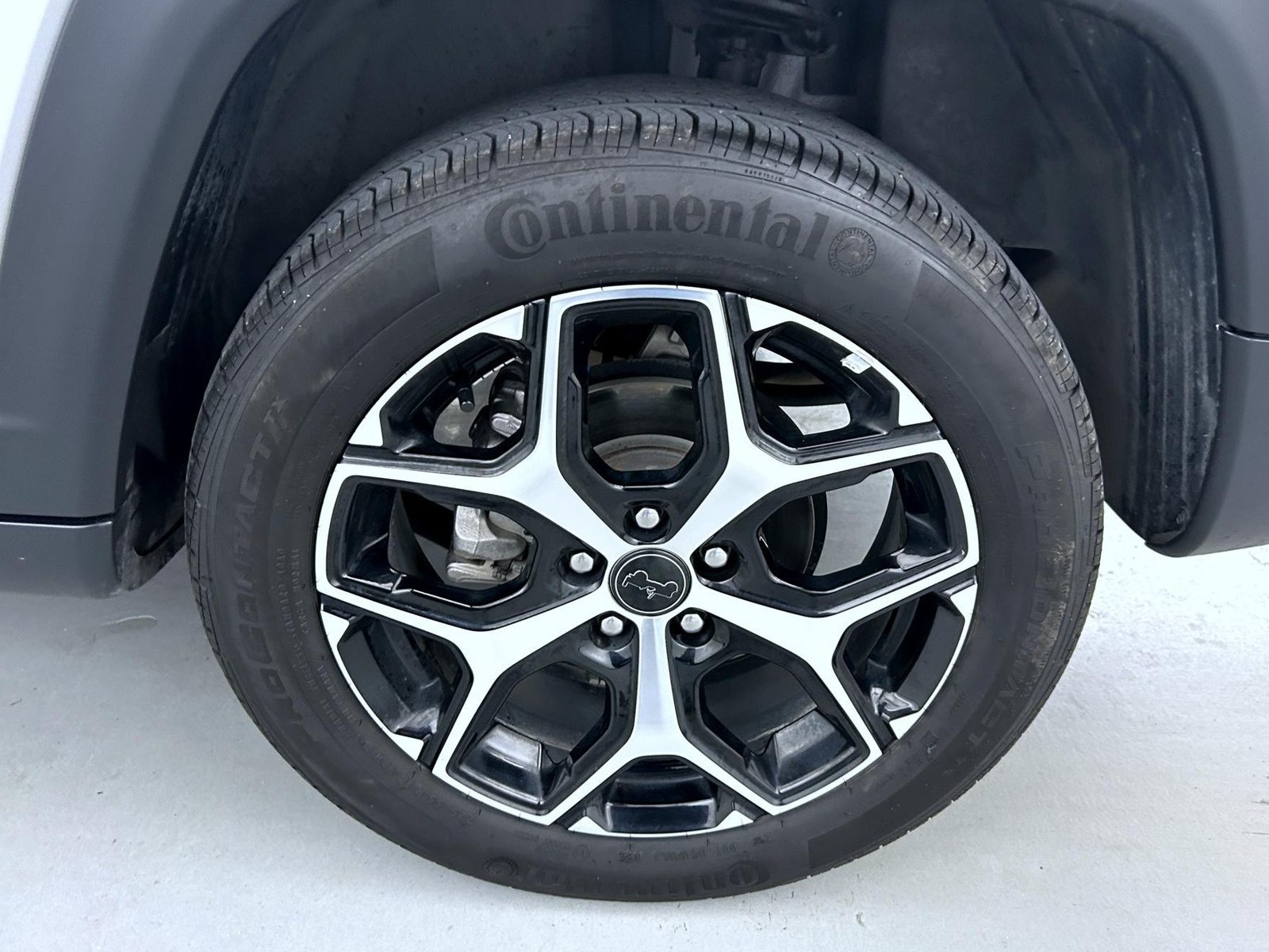 Certified 2025 Jeep Compass Limited AWD/4WD image 23