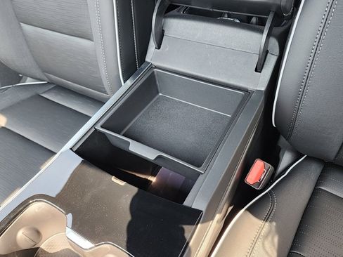 New 2026 Buick Enclave Sport Touring w/ Super Cruise Package image 34