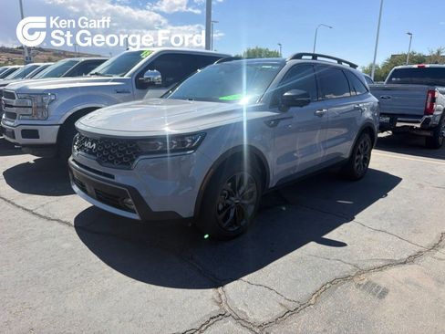 Used 2023 Kia Sorento SX Prestige AWD/4WD image 1