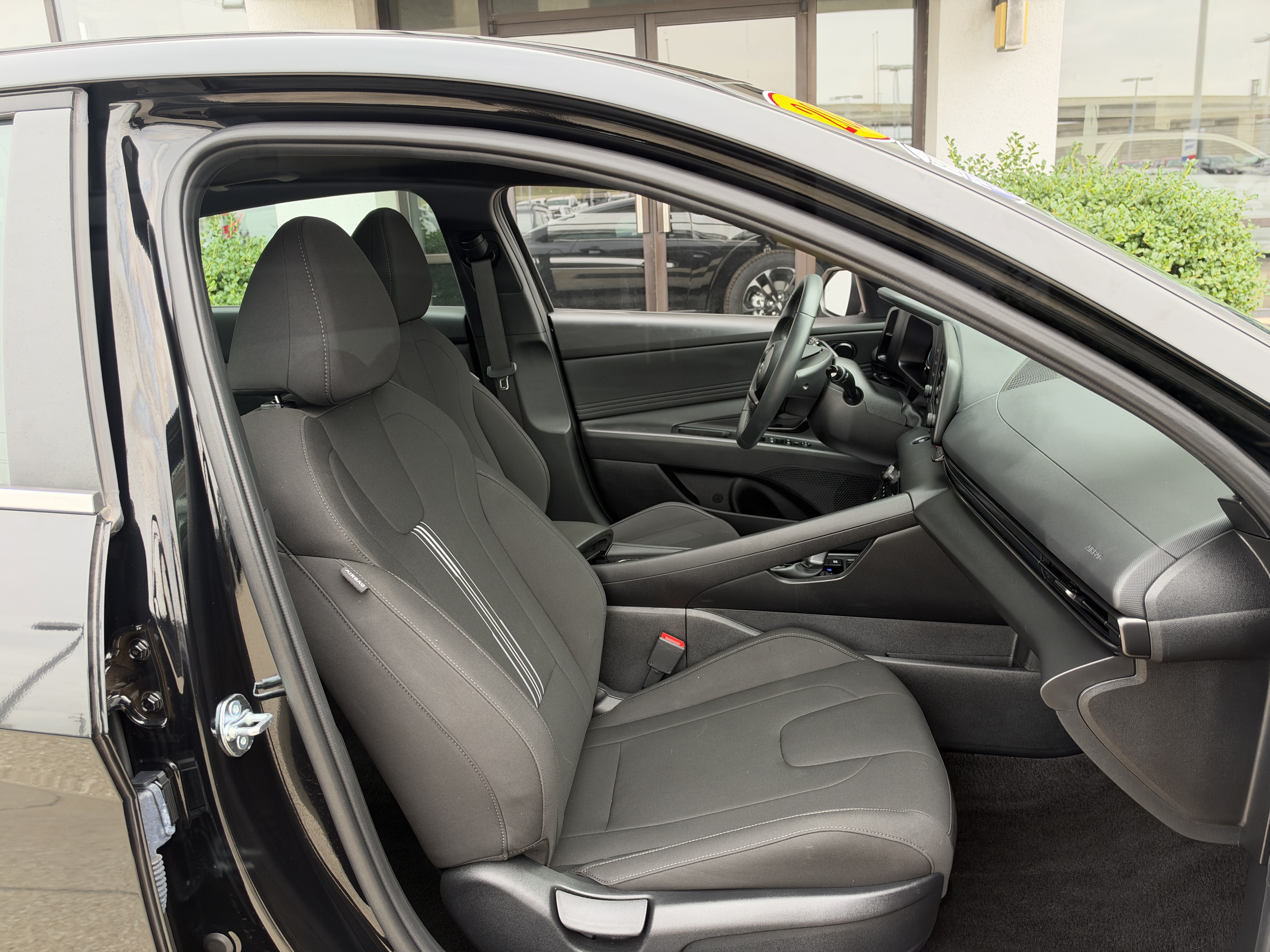 Certified 2026 Hyundai Elantra SEL Sport FWD image 18