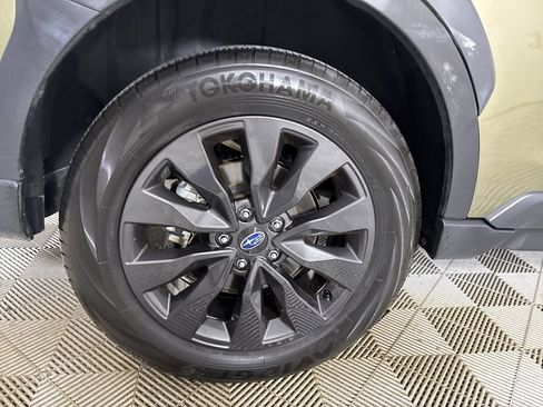 Used 2025 Subaru Outback Onyx Edition AWD/4WD image 31