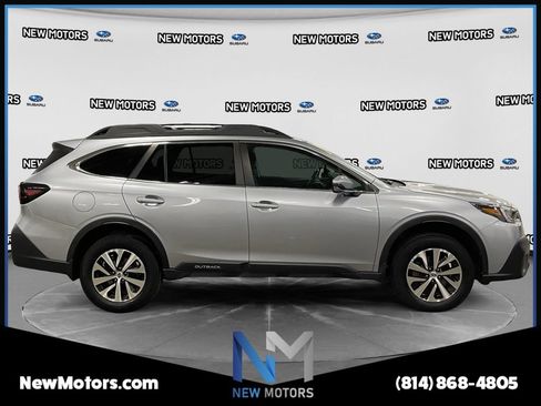 Used 2020 Subaru Outback Premium AWD/4WD image 6