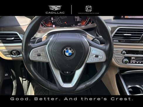 Used 2022 BMW 740i RWD image 12