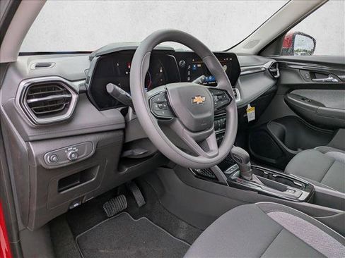 New 2026 Chevrolet TrailBlazer LT FWD image 9