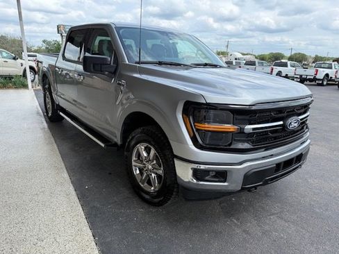 Used 2025 Ford F150 XLT w/ Equipment Group 301A Standard AWD/4WD image 5