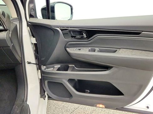 Used 2026 Honda Odyssey Elite image 28