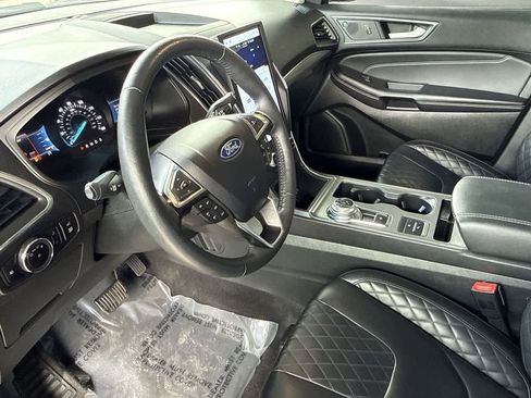 Used 2024 Ford Edge Titanium AWD/4WD image 13